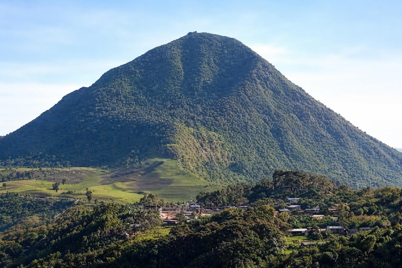 Ager Mountain