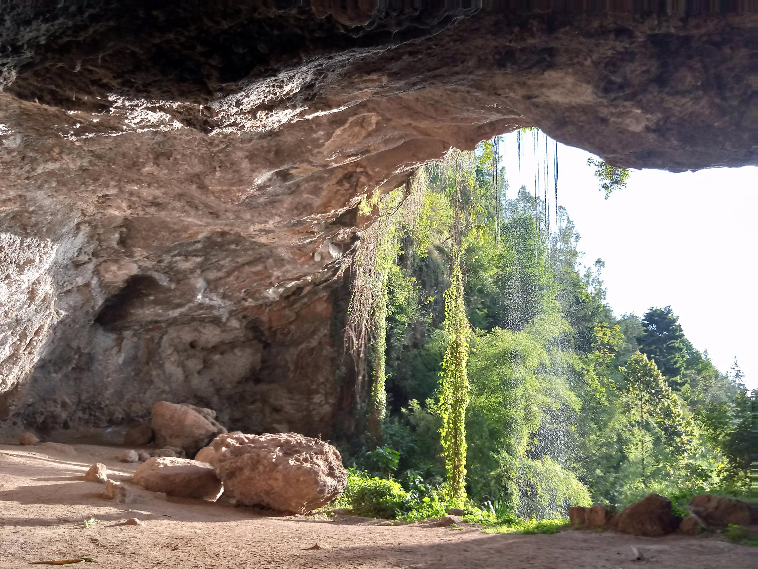 Moche Borago Cave
